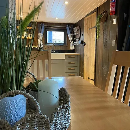 The Wee Bothy Chalet *